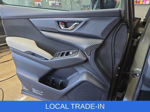 Used 2025 Subaru Ascent Premium w/ Premium Package AWD/4WD image 27