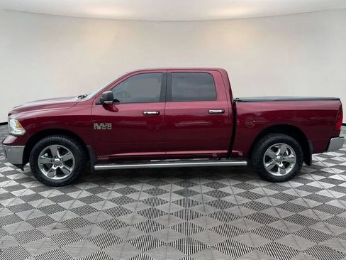 Used 2018 RAM 1500 SLT AWD/4WD image 4