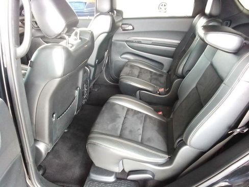 Used 2022 Dodge Durango GT RWD image 16