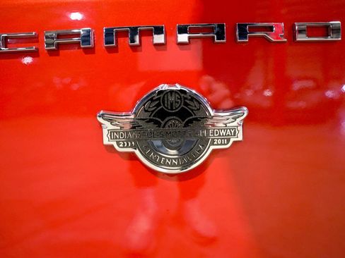 Used 2010 Chevrolet Camaro SS w/ Interior Accent Trim Package image 23