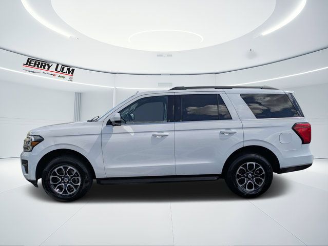 Used 2024 Ford Expedition XLT AWD/4WD image 6
