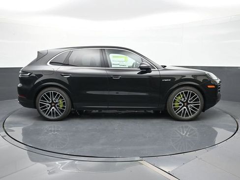 New 2026 Porsche Cayenne E-Hybrid image 27