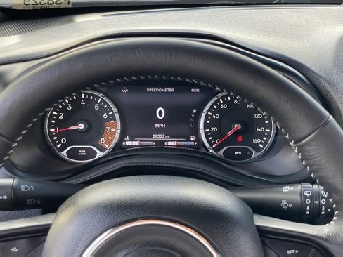 Used 2021 Jeep Renegade Latitude image 26