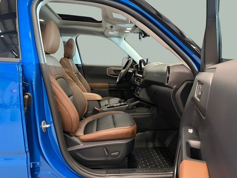 New 2025 Ford Bronco Sport Outer Banks w/ Sasquatch Outer Banks Package AWD/4WD image 15