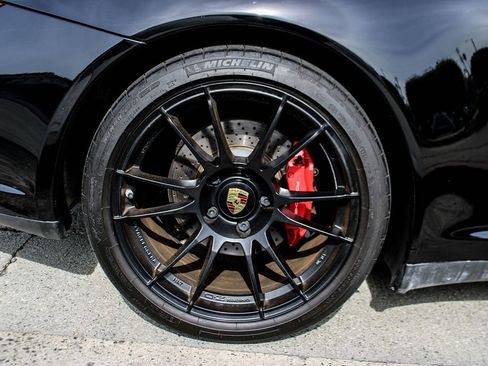 Used 2011 Porsche 911 Carrera 4S image 22