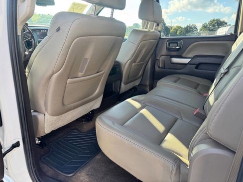 Used 2015 Chevrolet Silverado 2500 LTZ w/ LTZ Plus Package image 8