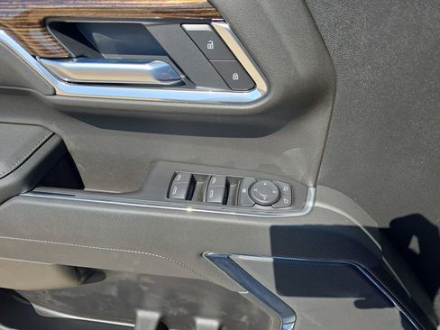 New 2026 GMC Sierra 1500 SLE image 28