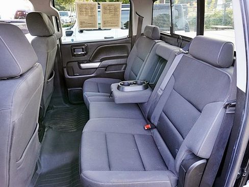 Used 2018 Chevrolet Silverado 1500 LT w/ All Star Edition image 15