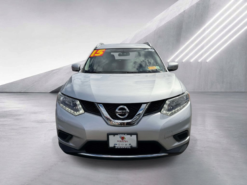 Used 2015 Nissan Rogue SV AWD/4WD image 2