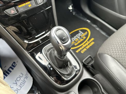 Used 2018 Buick Encore Preferred image 19