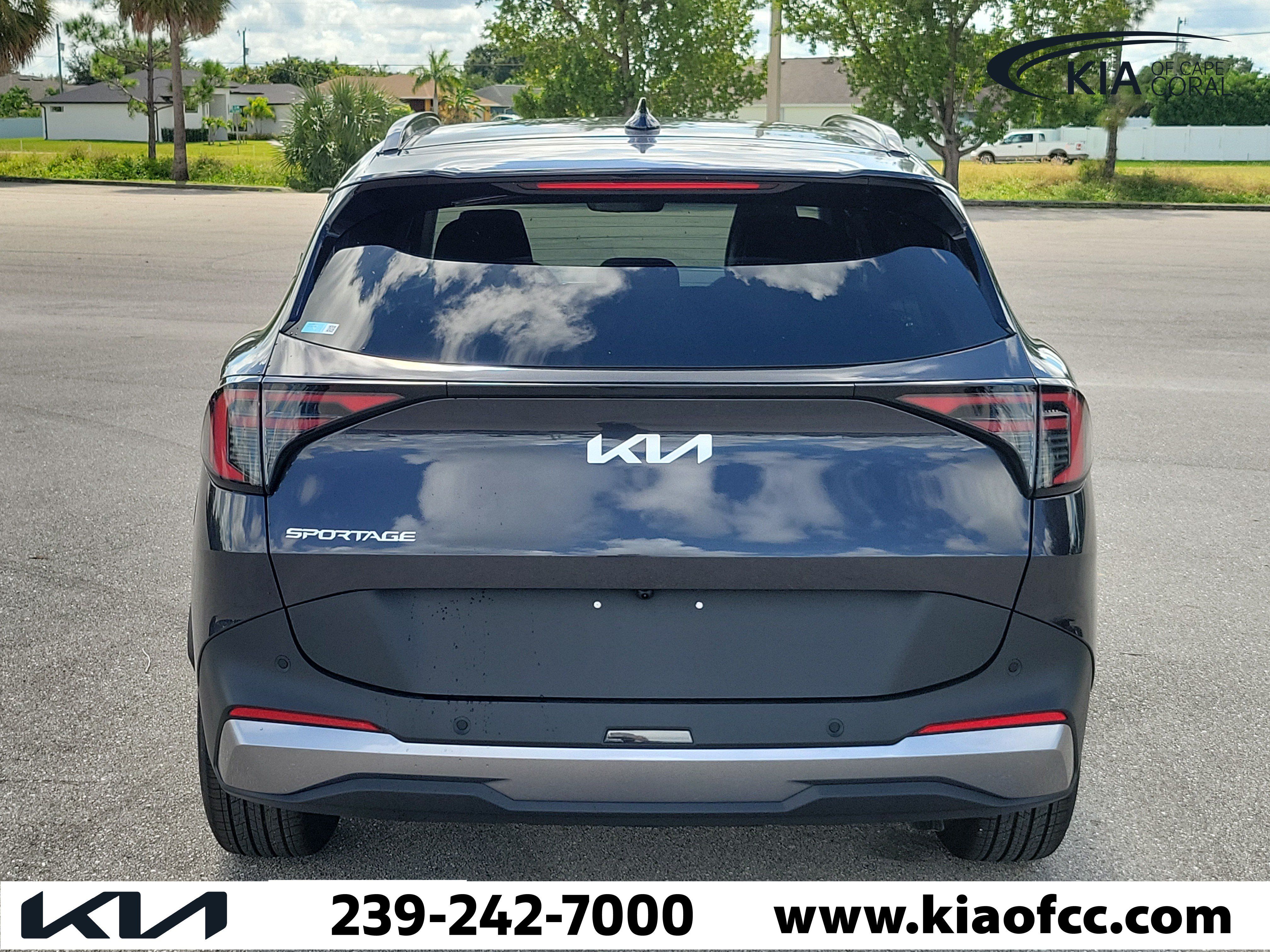 New 2027 Kia Sportage EX FWD image 5
