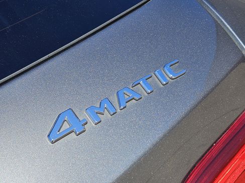 Used 2019 Mercedes-Benz GLE 400 4MATIC image 10