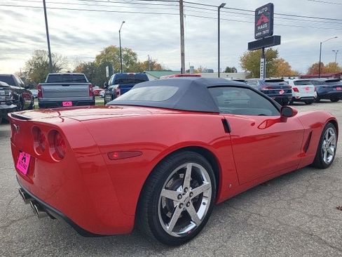 Used 2007 Chevrolet Corvette Convertible w/ Preferred Equipment Group image 5