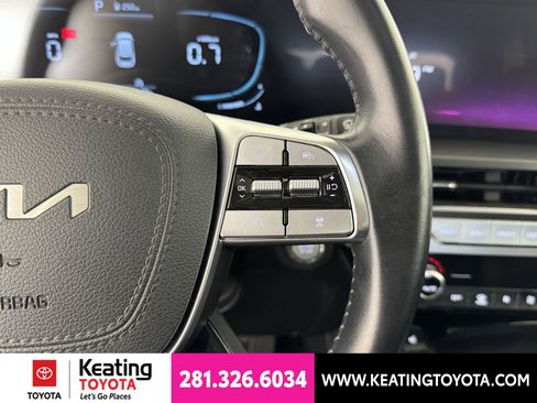 Used 2025 Kia Telluride S FWD image 27