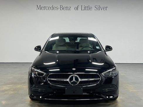Used 2025 Mercedes-Benz C 300 4MATIC Sedan image 9