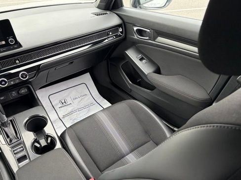 Used 2024 Honda Civic Sport image 32