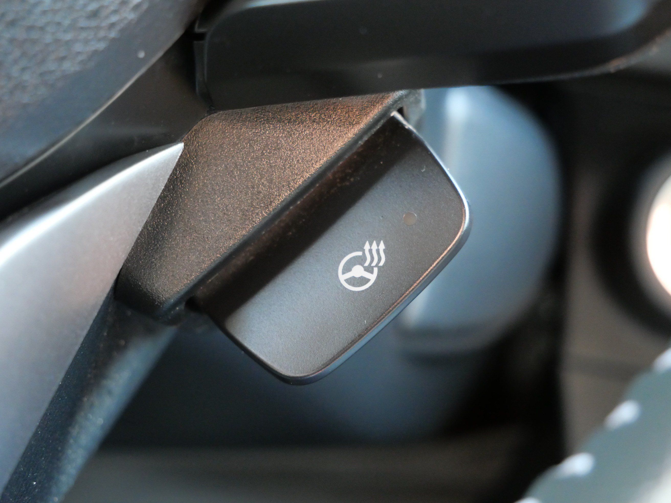 Used 2023 Subaru Forester Limited AWD/4WD image 31