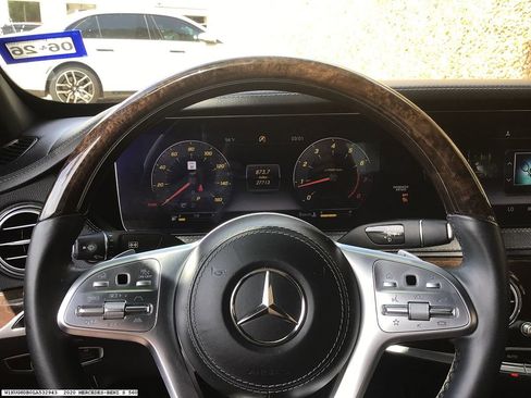 Used 2020 Mercedes-Benz S 560 Sedan image 12
