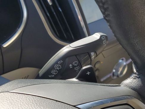 Used 2020 Ford Edge Titanium AWD/4WD image 17