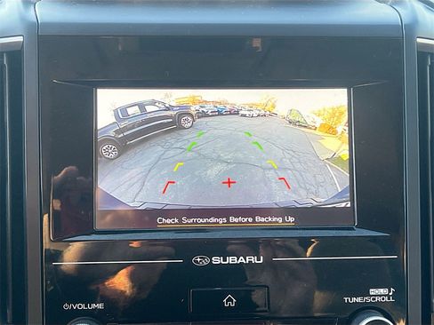 Used 2024 Subaru Forester Premium image 13