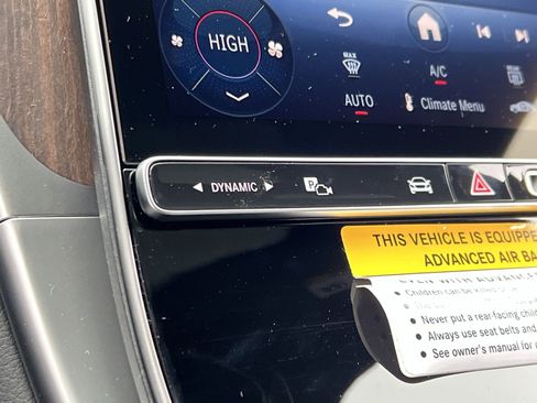 New 2026 Mercedes-Benz GLC 300 4MATIC image 32