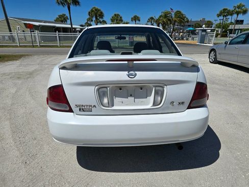 Used 2003 Nissan Sentra XE w/ (XOP) XE Option Pkg image 9