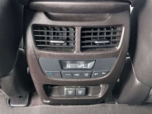 Used 2019 Acura MDX FWD image 32