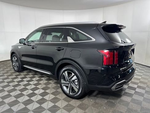 Used 2023 Kia Sorento SX Prestige image 5