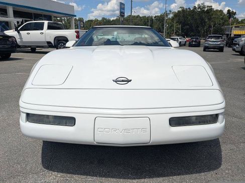 Used 1996 Chevrolet Corvette Coupe RWD image 8