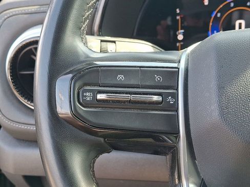 Used 2023 Chevrolet Colorado LT w/ LT Convenience Package image 26