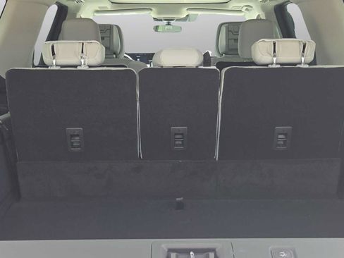 New 2027 Ford Expedition Max Platinum w/ Driver's Package RWD image 11