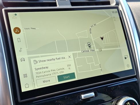 New 2025 Land Rover Discovery S image 15