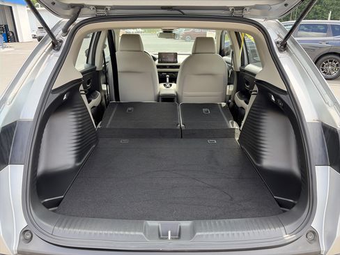 Used 2024 Honda HR-V LX image 13