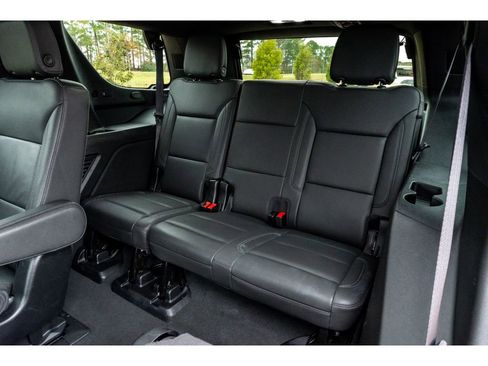 Used 2024 Chevrolet Tahoe LT image 14