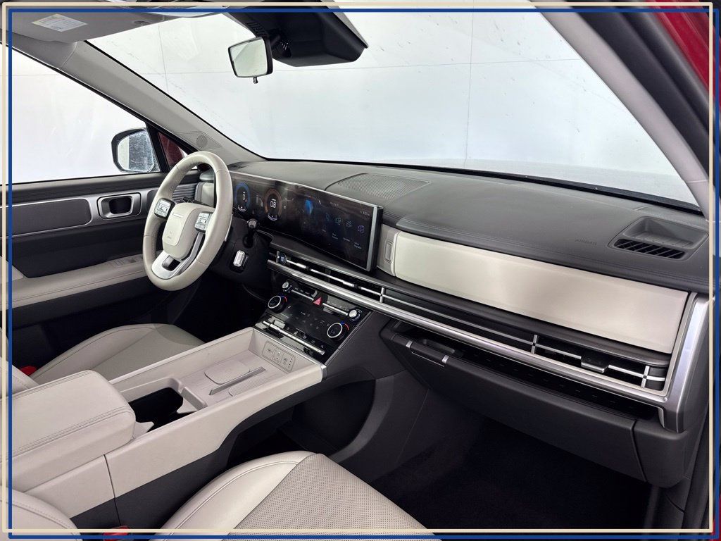 Used 2025 Hyundai Santa Fe SEL AWD/4WD image 40