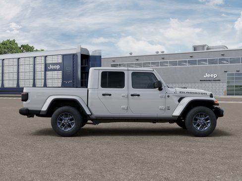 New 2026 Jeep Gladiator Sport AWD/4WD image 12