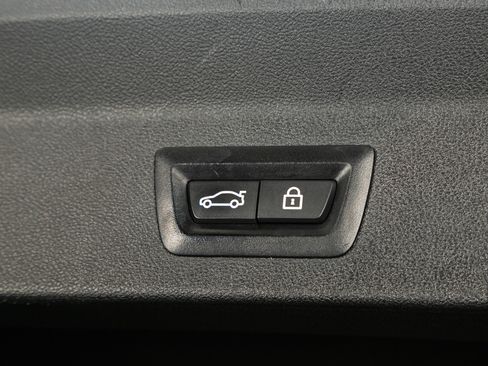 Used 2021 BMW X3 xDrive30e w/ Executive Package image 30