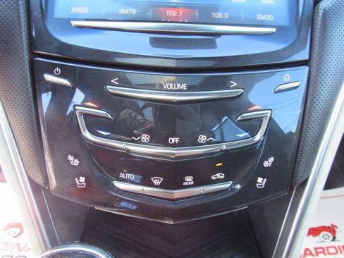 Used 2014 Cadillac XTS Platinum image 26