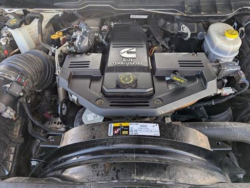 Used 2017 RAM 2500 Laramie w/ Cold Weather Group AWD/4WD image 22