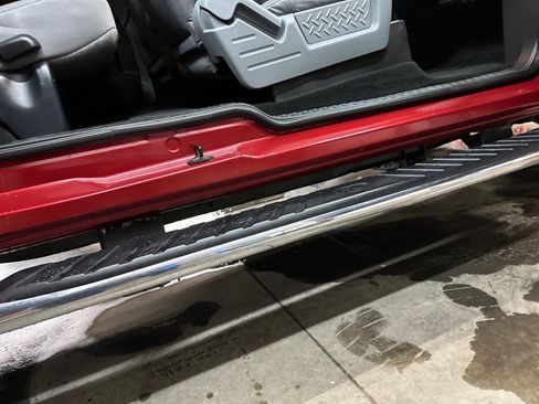 Used 2011 Ford F150 XLT w/ XTR Pkg image 21