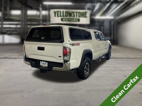 Used 2023 Toyota Tacoma TRD Off-Road AWD/4WD image 4