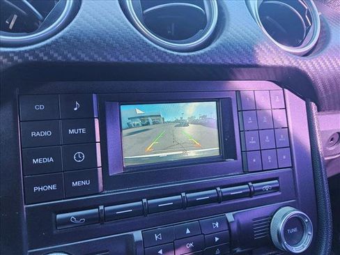 Used 2018 Ford Mustang Coupe image 13