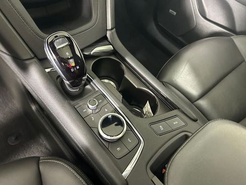 Certified 2024 Cadillac XT6 Sport AWD/4WD image 18