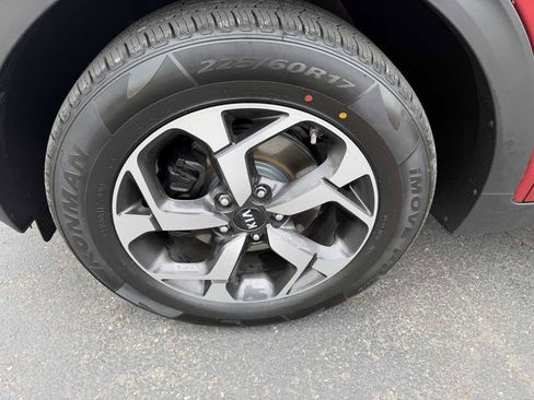 Used 2020 Kia Sportage LX image 8