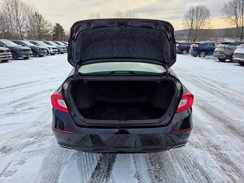 Used 2022 Honda Accord Sport image 10
