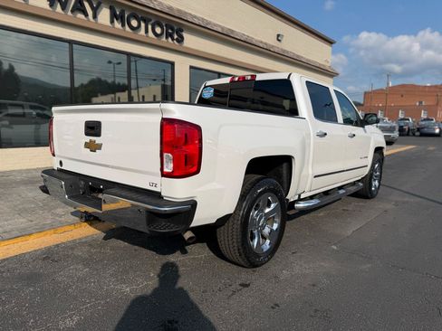 Used 2018 Chevrolet Silverado 1500 LTZ AWD/4WD image 3