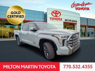 Used 2025 Toyota Tundra Platinum video 1