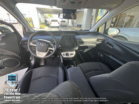 Used 2018 Toyota Prius Two image 23