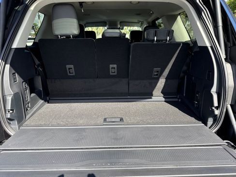 New 2026 Ford Expedition Active RWD image 21