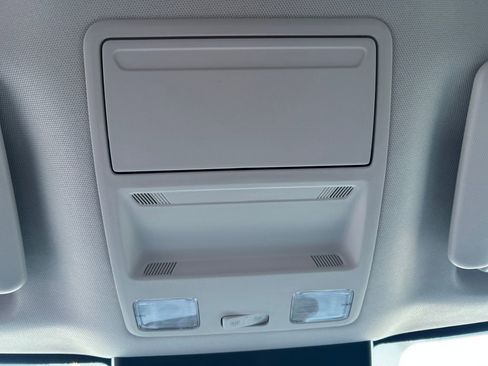 New 2025 Ford Maverick XLT w/ Equipment Group 302A image 21